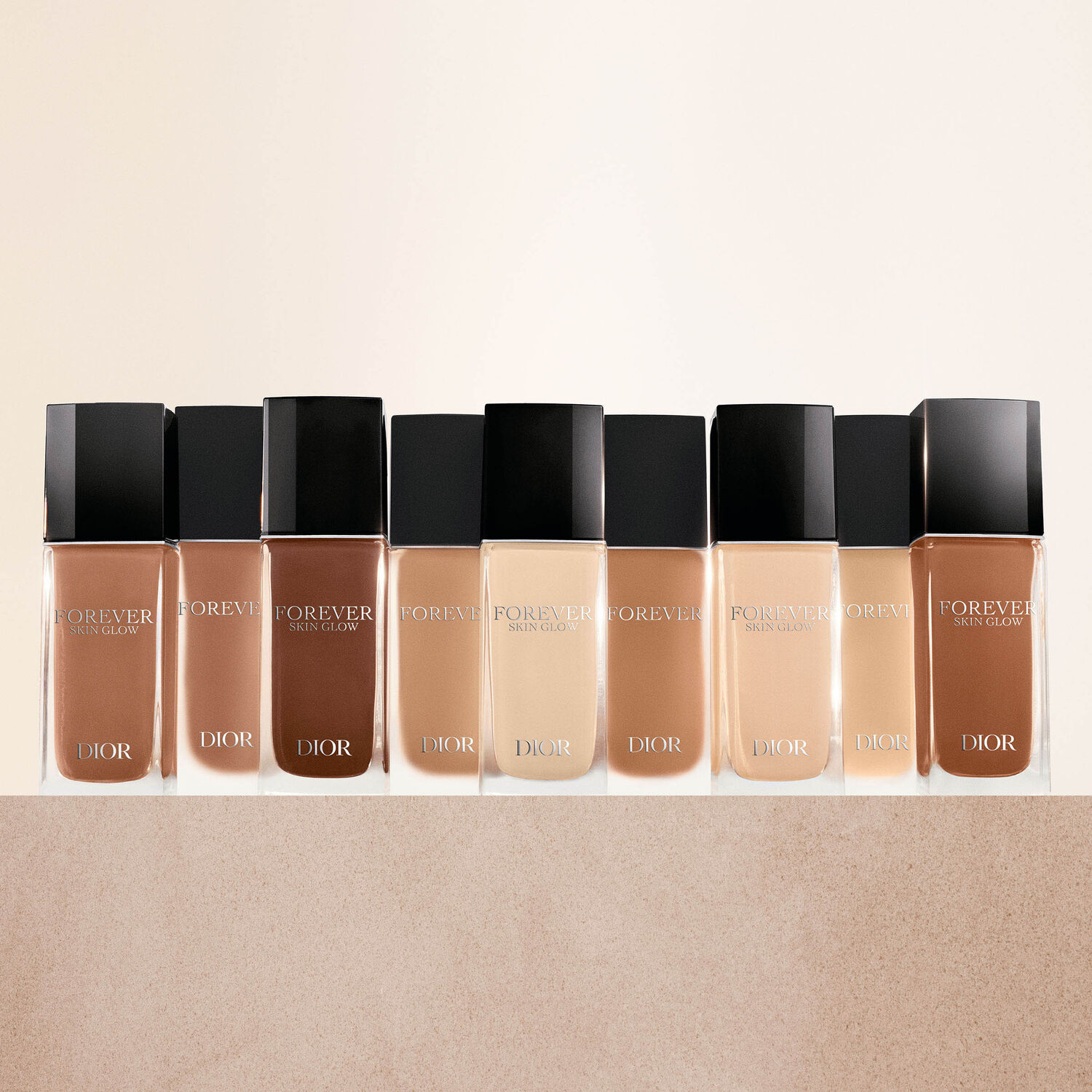 DIOR FOREVER MATTE (BASE LÍQUIDA ACABADO MATE INTRANSFERIBLE)